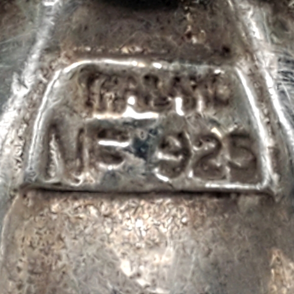 Sterling Silver Butterfly Brooch Pin Vintage Marcasite Art Deco Style Filigree - Picture 3 of 3